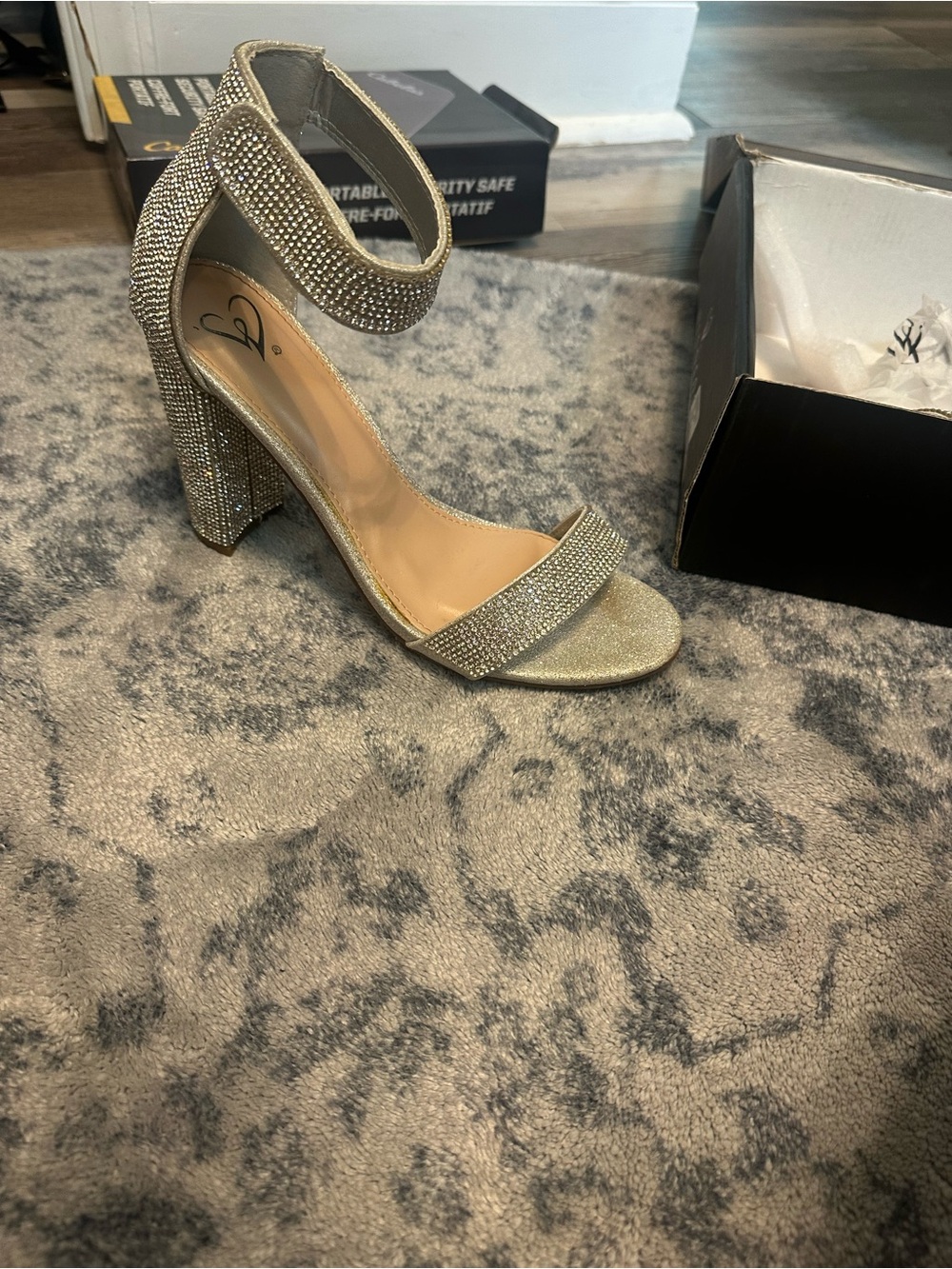 Windsor Rhinestone Block Heel Sandals - Gold - Picture 4 of 4